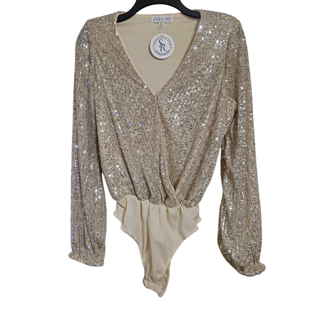 SHE+SKY All Ritz BodySuit Champagne Sequins V Neck Long Sleeve M Christmas NWT